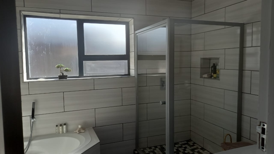 2 Bedroom Property for Sale in Vredenburg Western Cape